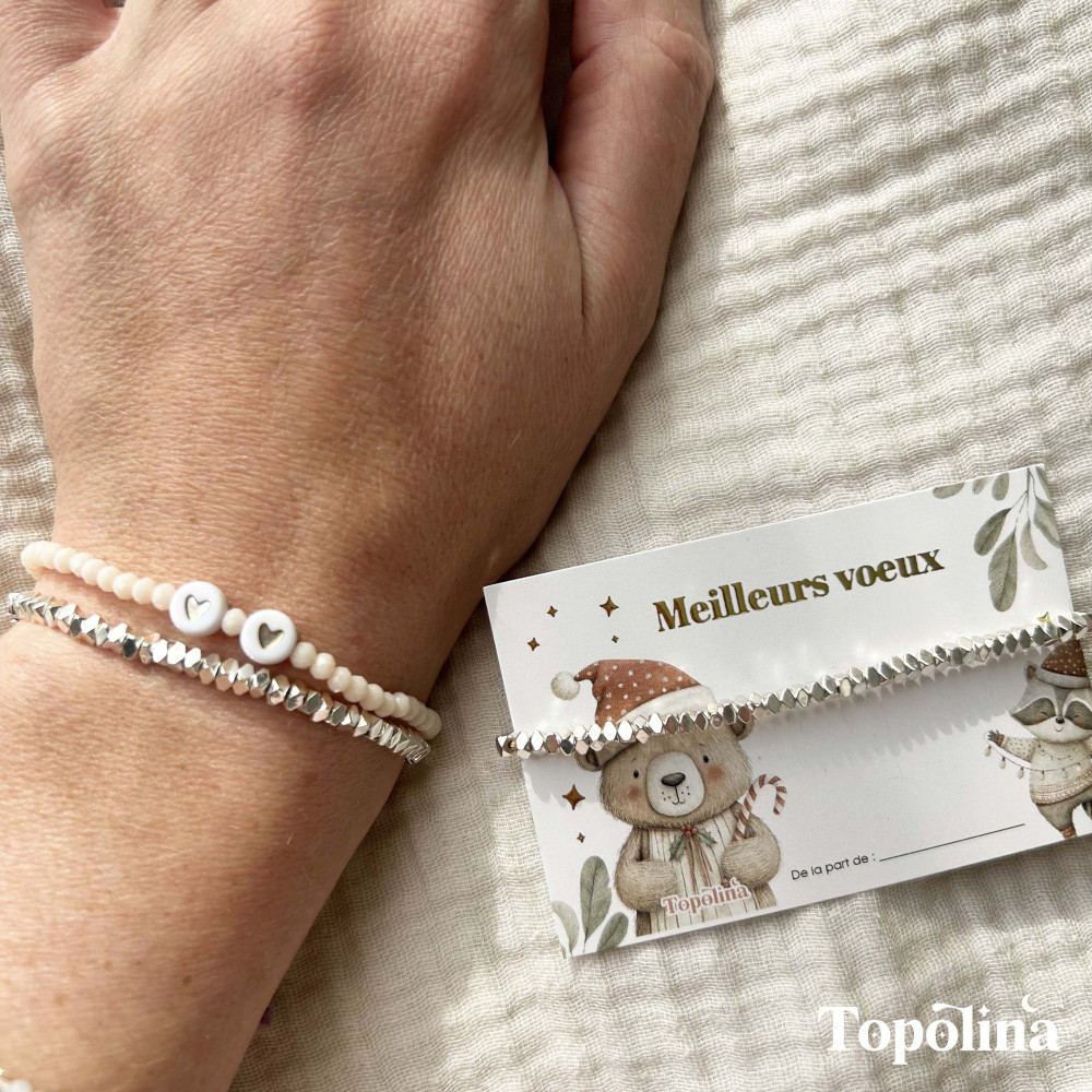 Bracelet en perles argentées - un bijou porte-bonheur pour Noël